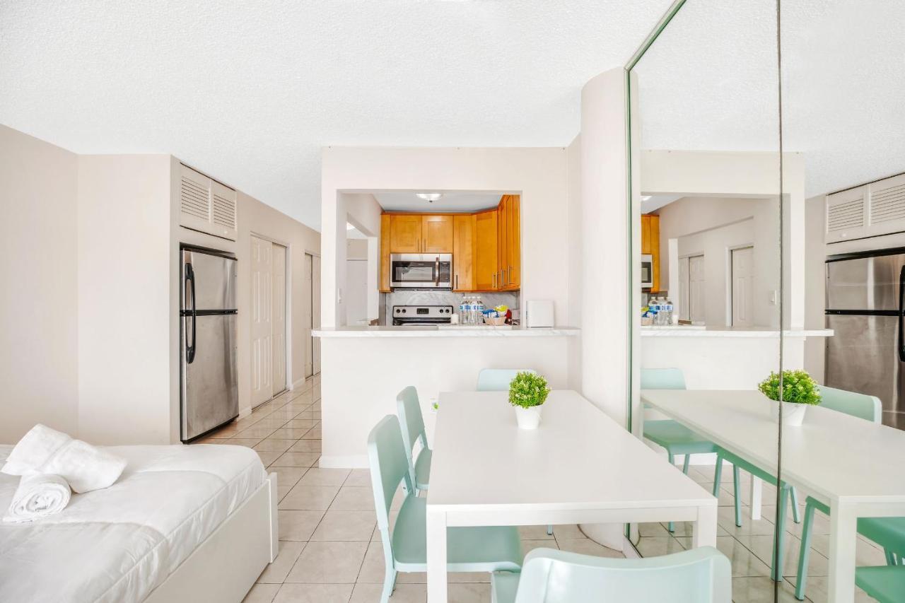 Beachy Studio-apt In The Center Of Miami Apartment